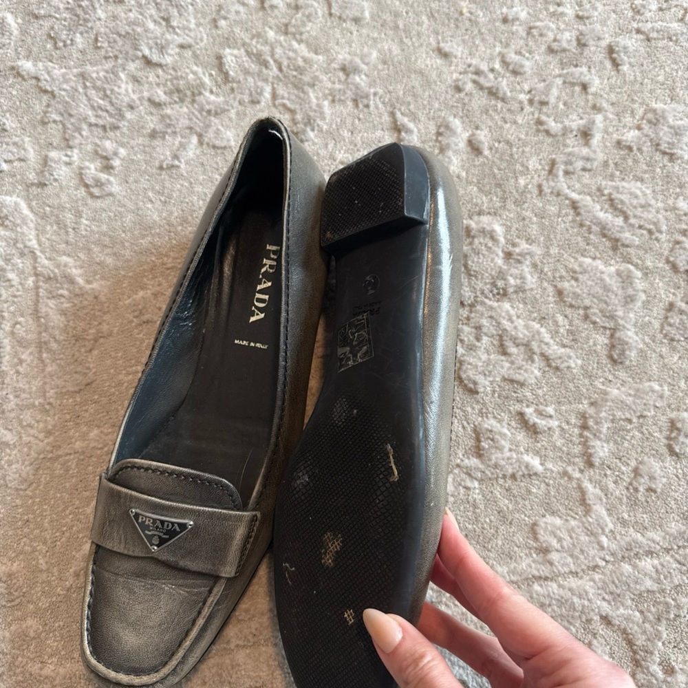 Prada Women's Elegant Gray Leather Loafers - Picture 2 of 3